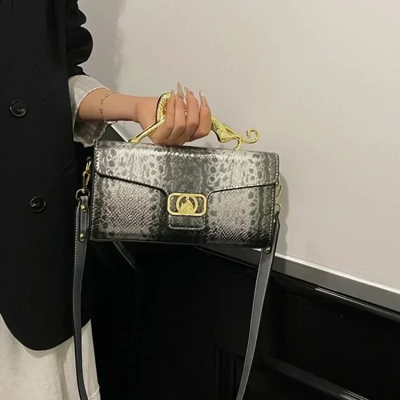 High End Luxury Diaper Bag Bra - огляд і ціна Women Bags Popular Brands