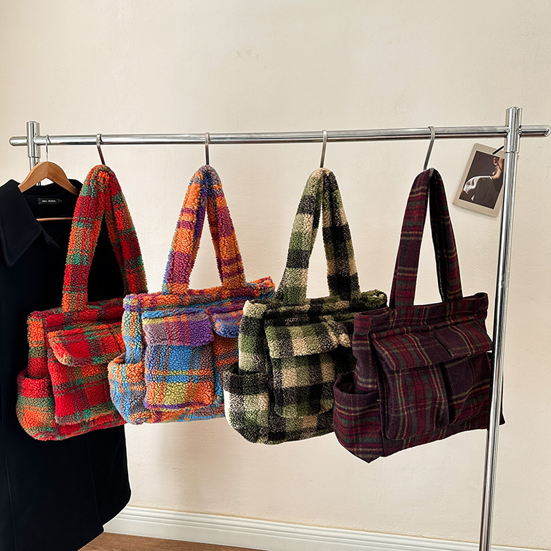 Lamb Fleece tote bags for wome - огляд і ціна Women'S Tote Bags Designer