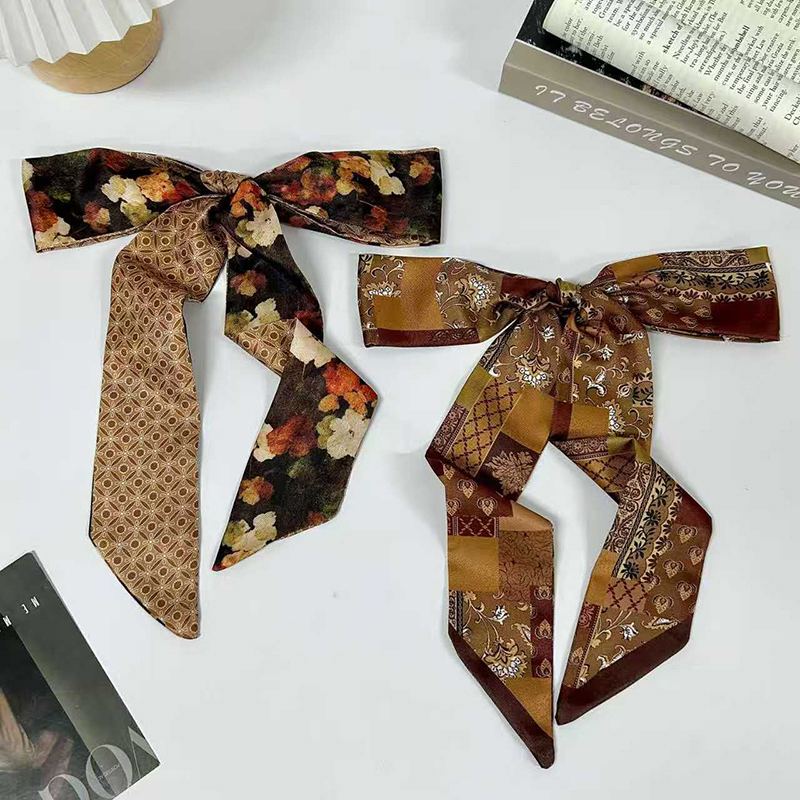 Woman Long Hair Strip Silk Rib - огляд і ціна Women Bags Polene