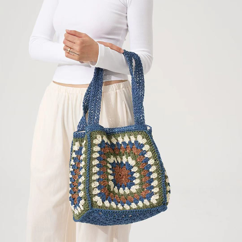Granny Square Straw Shoulder B - огляд і ціна Crochet Market Bag