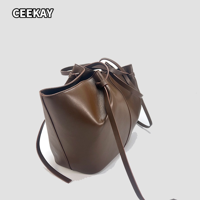 Fashion Large Capacity Trapeze - огляд і ціна Women'S Tote Bags Designer
