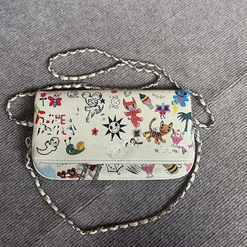New Graffiti Illustration Prin - огляд і ціна Women'S Kipling Bags