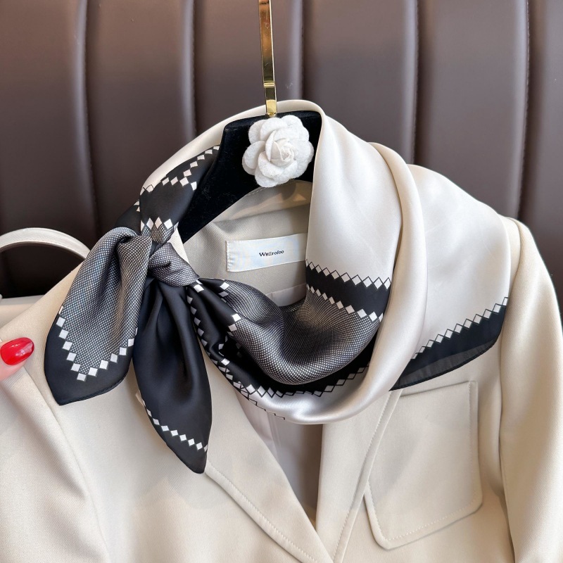 New Luxury Horse Pattern Silk  - огляд і ціна Women Bags For Office